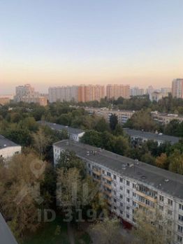 2-комн.кв., 60 м², этаж 14