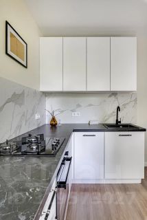 2-комн.кв., 43 м², этаж 3