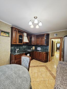 2-комн.кв., 64 м², этаж 14