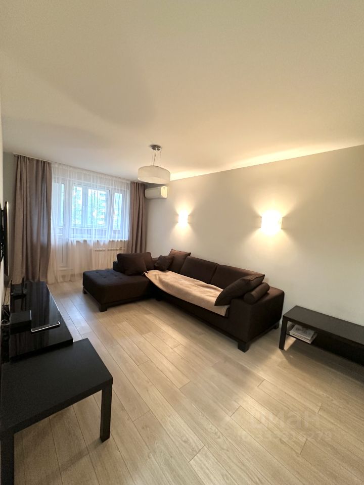 2-комнатная квартира, 57 м² — фото 1