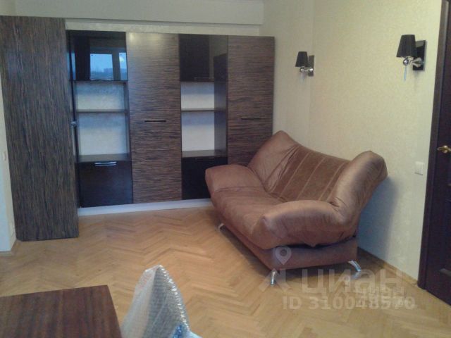 2-комн., 46 м², 7/8 этаж