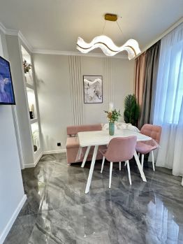 2-комн.кв., 63 м², этаж 3