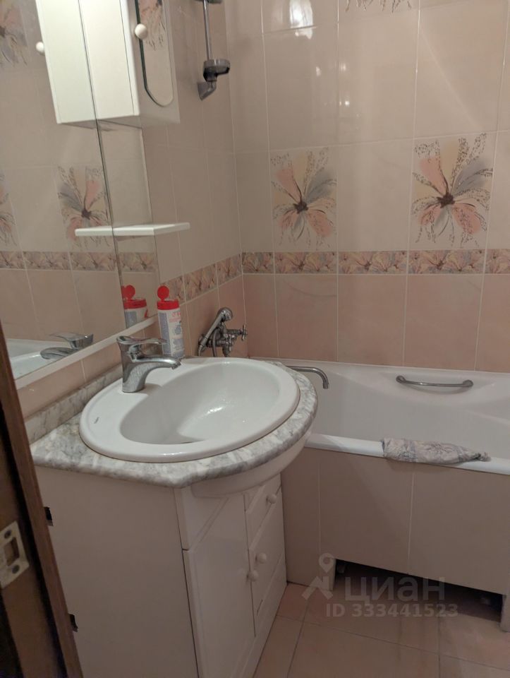 2-комнатная квартира, 56 м² — фото 2