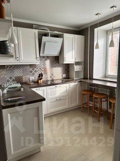 2-комн.кв., 65 м², этаж 6