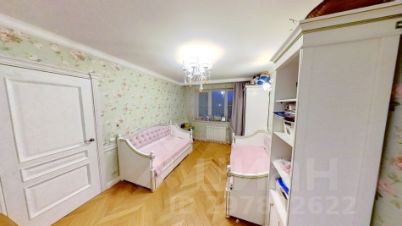 3-комн.кв., 81 м², этаж 3