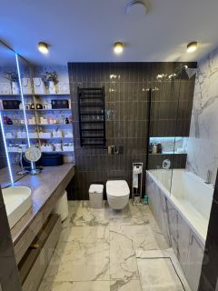 2-комн.кв., 62 м², этаж 18 2-комн.кв., 62 м², этаж 18