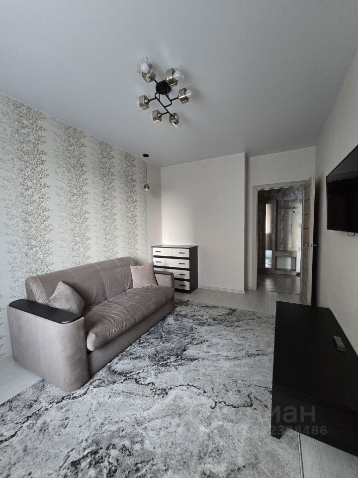 1-комнатная квартира, 35 м² — фото 2