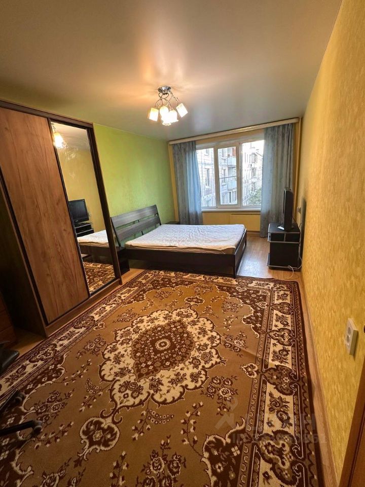 1-комнатная квартира, 32 м² — фото 1