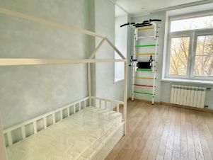 3-комн.кв., 82 м², этаж 2