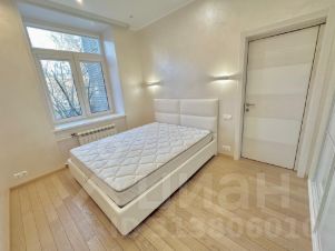 3-комн.кв., 82 м², этаж 2