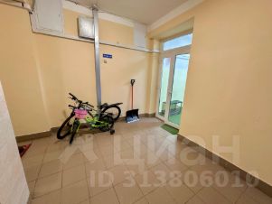 3-комн.кв., 82 м², этаж 2