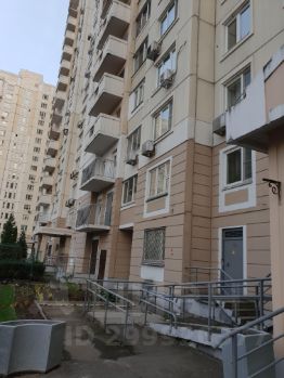 2-комн.кв., 62 м², этаж 15