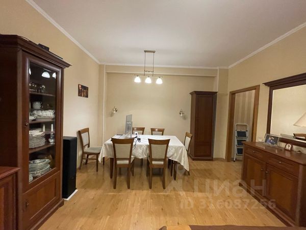 2-комн., 65 м², 4/7 этаж