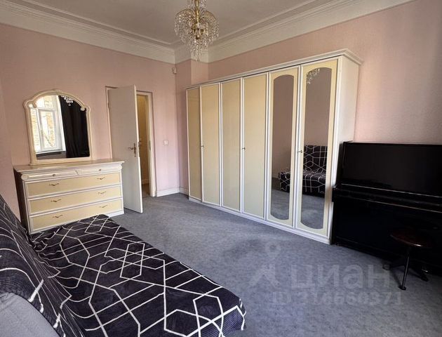 3-комн., 80 м², 2/7 этаж