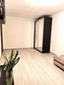 1-комн.кв., 33 м², этаж 7