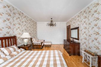 1-комн.кв., 38 м², этаж 6 1-комн.кв., 38 м², этаж 6