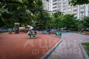 1-комн.кв., 38 м², этаж 6 1-комн.кв., 38 м², этаж 6