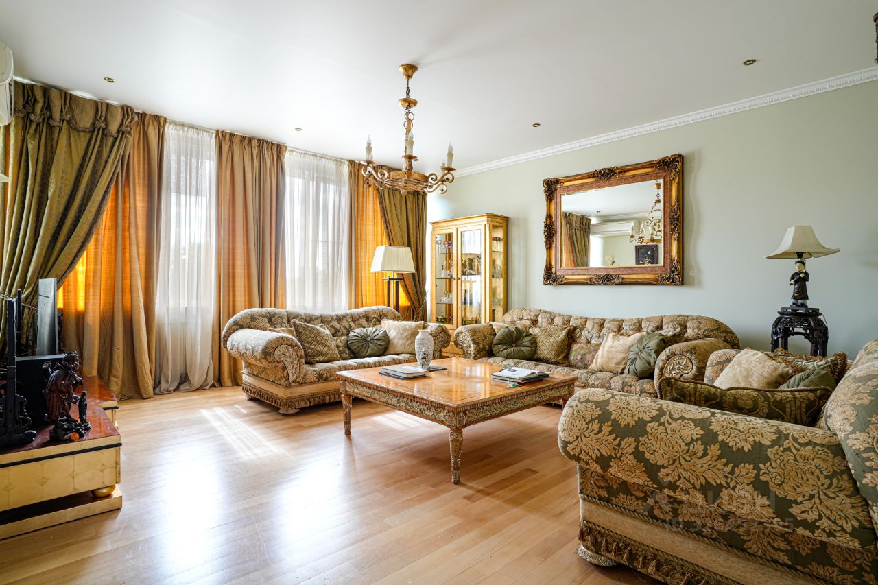 5-комнатная квартира, 236 м² — фото 1