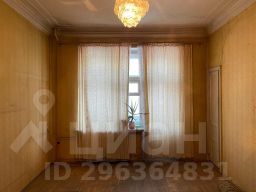 3-комн.кв., 90 м², этаж 2