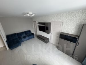 2-комн.кв., 44 м², этаж 3