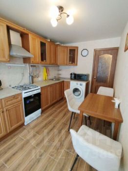1-комн.кв., 35 м², этаж 2 1-комн.кв., 35 м², этаж 2