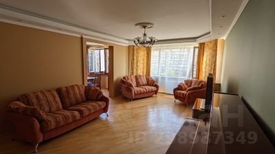 4-комн.кв., 115 м², этаж 7