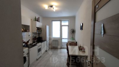 3-комн.кв., 77 м², этаж 8