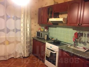 3-комн.кв., 82 м², этаж 1