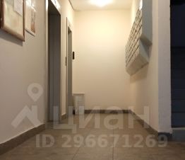 2-комн.кв., 51 м², этаж 17