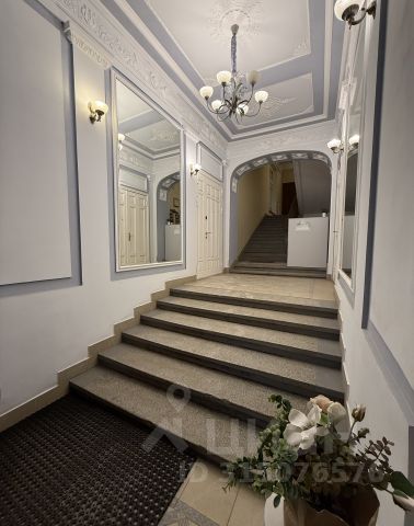 3-комн., 82 м², 1/6 этаж