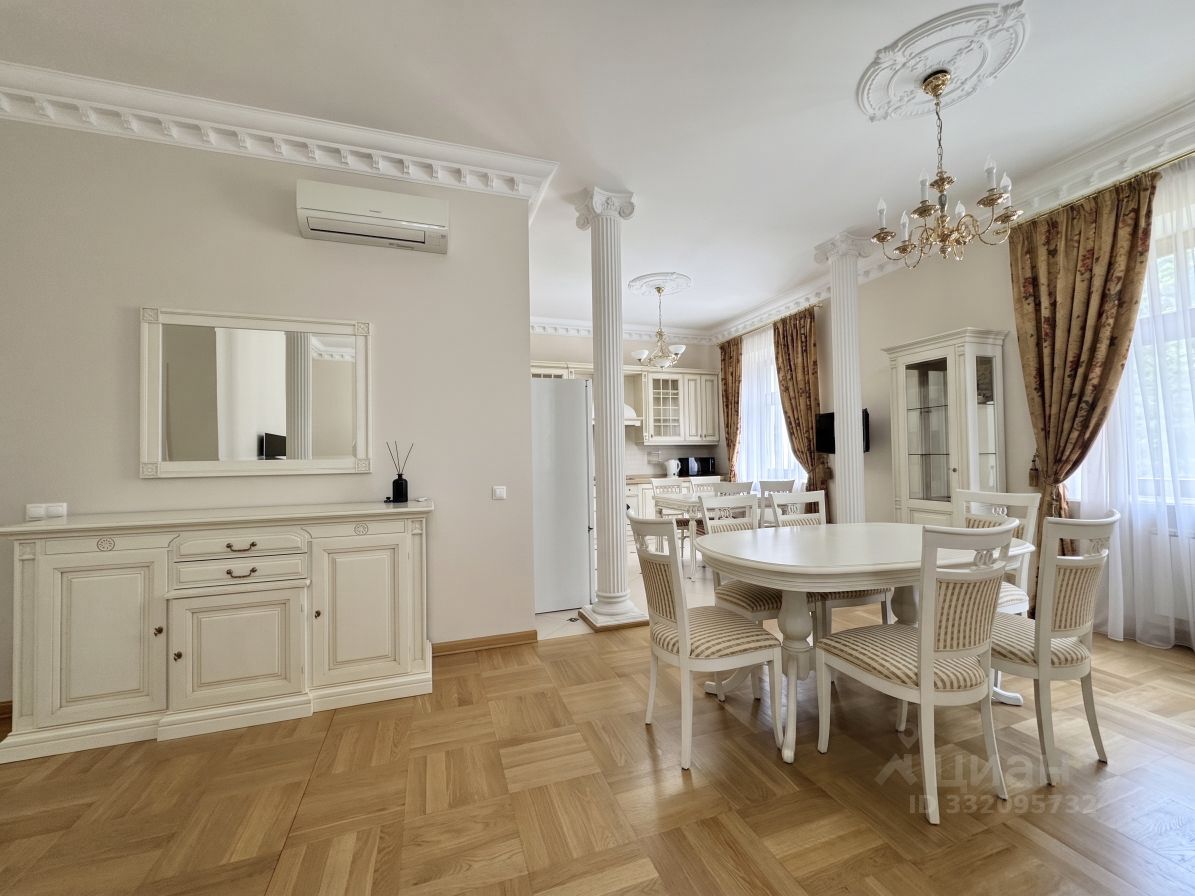 3-комнатная квартира, 117 м² — фото 1