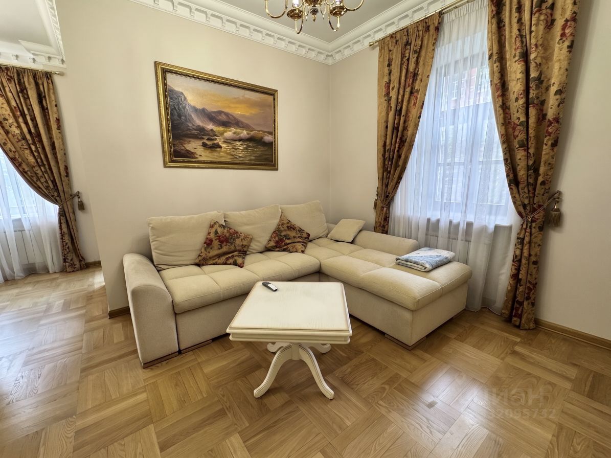 3-комнатная квартира, 117 м² — фото 2