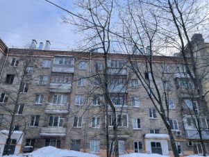 2-комн.кв., 50 м², этаж 3