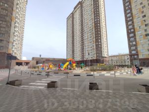 3-комн.кв., 130 м², этаж 3