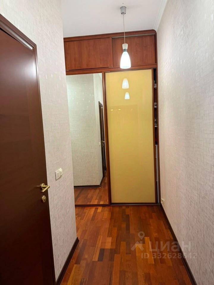 2-комнатная квартира, 82,5 м² — фото 2