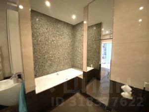 3-комн.кв., 100 м², этаж 4