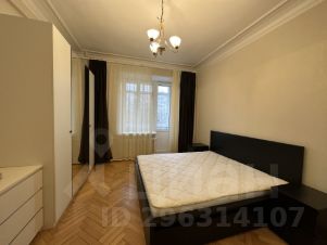 3-комн.кв., 81 м², этаж 4