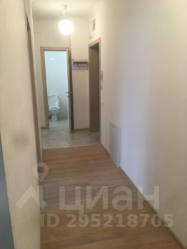 2-комн.кв., 60 м², этаж 2