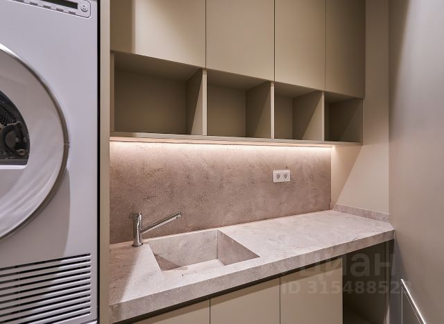 4-комн., 182 м², 2/8 этаж