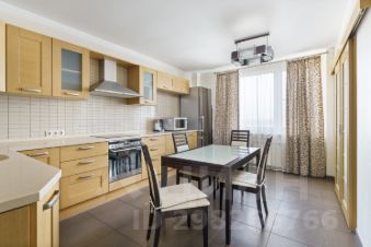 3-комн.кв., 93 м², этаж 17