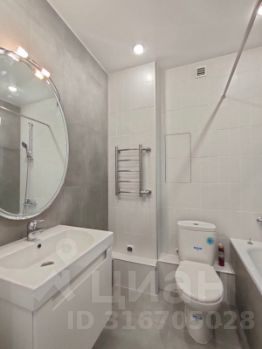 2-комн.кв., 72 м², этаж 7