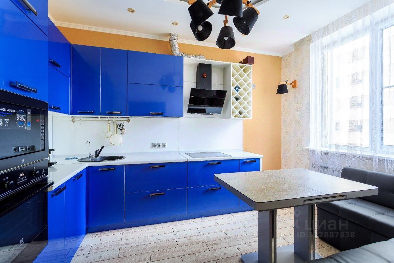 3-комнатная квартира, 90 м² — фото 1