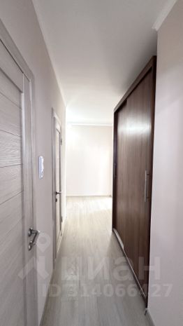 2-комн.кв., 58 м², этаж 9