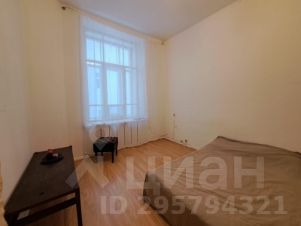 4-комн.кв., 111 м², этаж 3