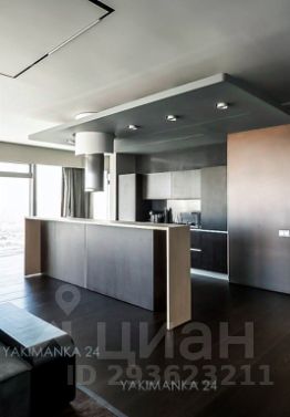 2-комн.апарт., 85 м², этаж 49