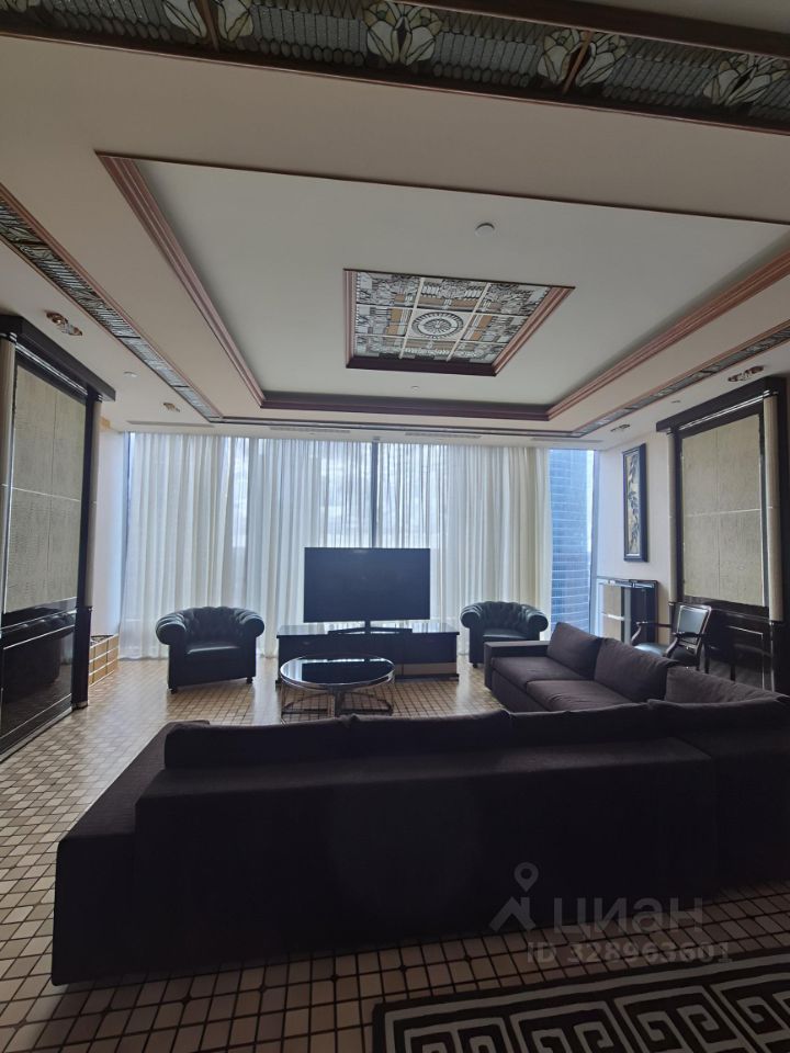 3-комнатная квартира, 180 м² — фото 2