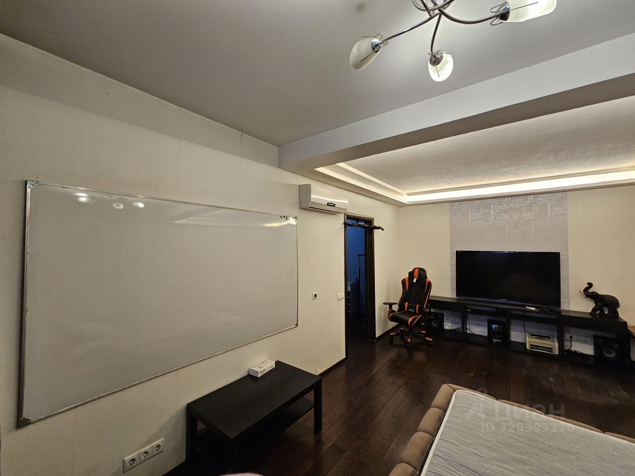 1-комнатная квартира, 33 м² — фото 2