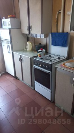 3-комн.кв., 60 м², этаж 3