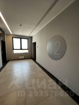 4-комн.кв., 145 м², этаж 12