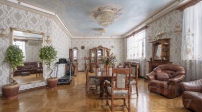 4-комн.кв., 143 м², этаж 6